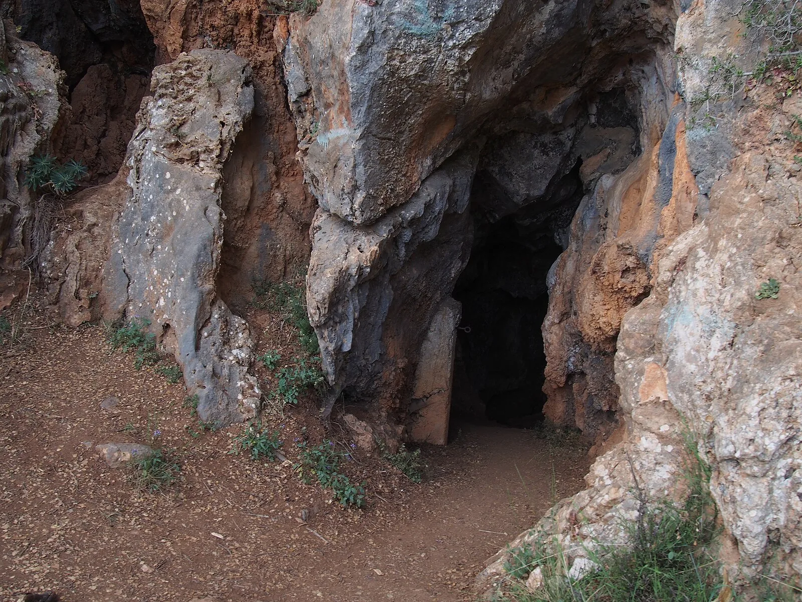 Trapeza, Crete